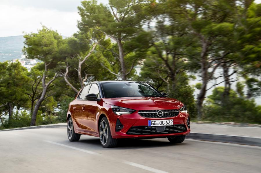  Opel Corsa GS Line (F) 2019 года  (фото 35 из 44)